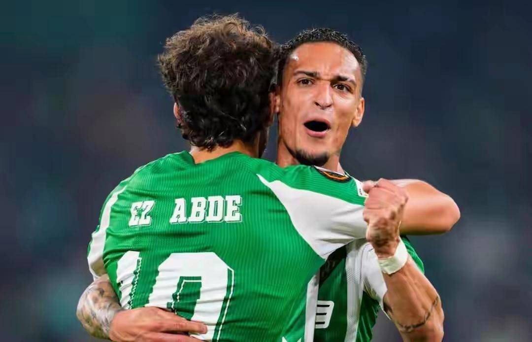 jnh-转会期体能课后;阿森纳回应争议备战荷甲;质疑声仍在;训练强度明显提升