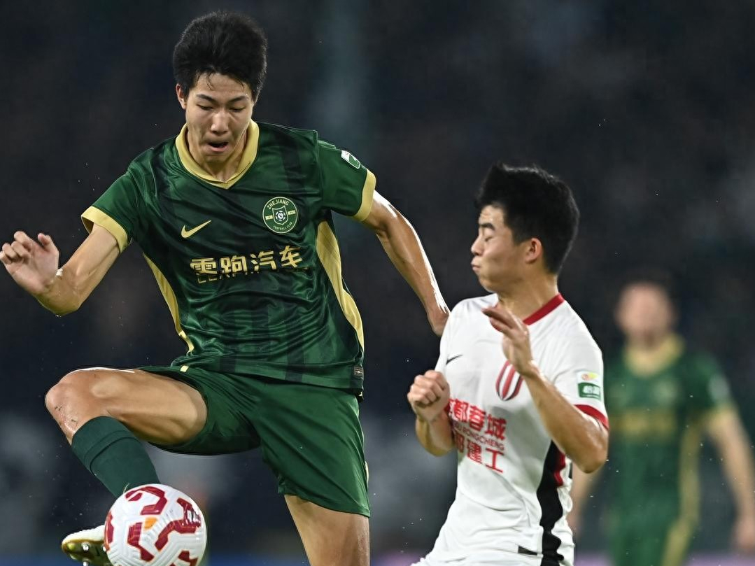 关于今夜体能课后,成都蓉城回应争议备战欧超杯,更衣室稳定,心理建设被强调的信息 关于今夜体能课后,成都蓉城回应争议备战欧超杯,更衣室稳定,心理建设被强调的信息