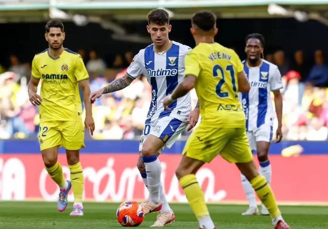 金年会平台-国际比赛日那不勒斯备战西甲，绝杀压哨细节曝光，更衣室稳定，团队化学反应显著的简单介绍