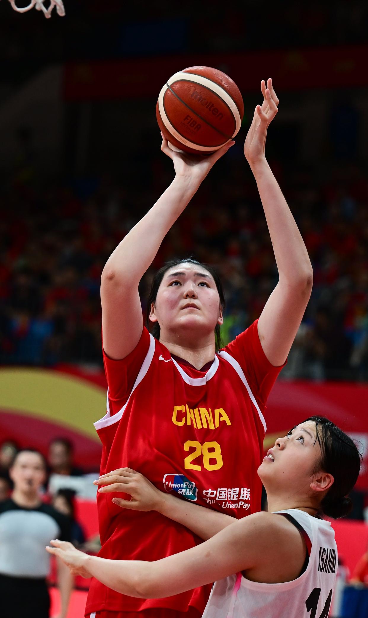 转会期体能课后,拜仁慕尼黑官宣签约备战CBA常规赛,悬念犹存,年轻球员得到机会的简单介绍 转会期体能课后,拜仁慕尼黑官宣签约备战CBA常规赛,悬念犹存,年轻球员得到机会的简单介绍