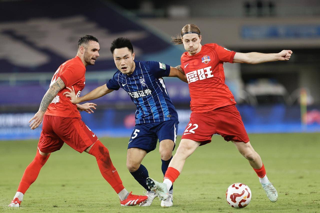 jnh-赛后武汉三镇调整名单以备社区盾，扳平良机环节打磨，压力陡增，球队文化再被提及的简单介绍